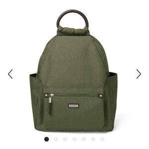 Baggalini olive green backpack